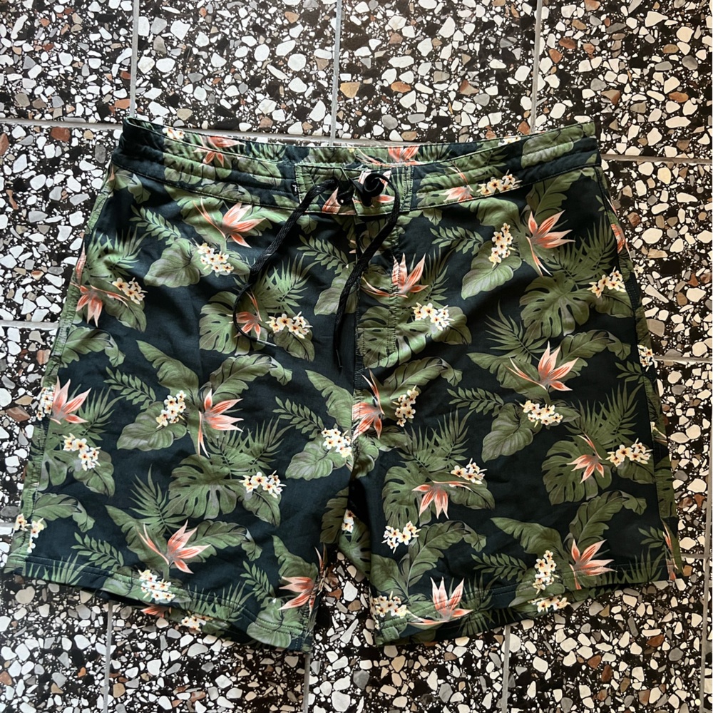 Rusty Men’s Tropical Leaf Print Swim Board Shorts - Green with Pink Accents